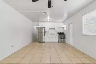 9801 N 11th St, Tampa, FL 33612 - Photo 5