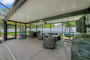 29311 Chandler Trce, Wesley Chapel, FL 33545 - Photo 35