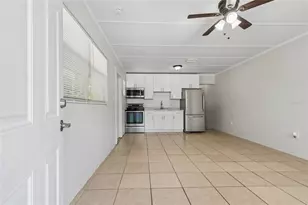 9801 N 11th St, Tampa, FL 33612 - Photo 3