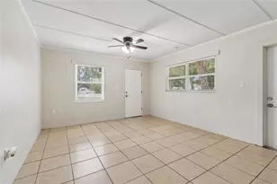 9801 N 11th St, Tampa, FL 33612 - Photo 7