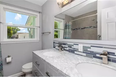 2445 60th Way N, Saint Petersburg, FL 33710 - Photo 15