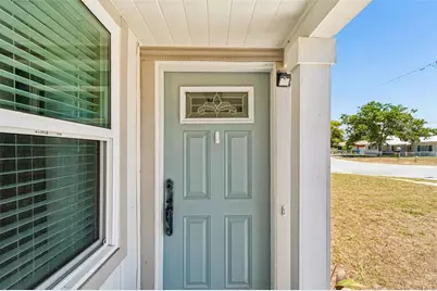 4601 16th Avenue N, Saint Petersburg, FL 33713 - Photo 9