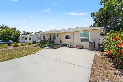 4540 53rd Avenue N, Saint Petersburg, FL 33714 - Photo 7