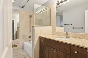 10907 Autumn Oak Pl, Tampa, FL 33618 - Photo 25