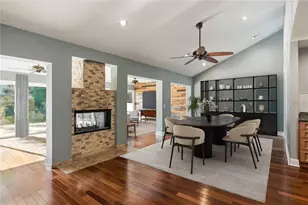 10907 Autumn Oak Pl, Tampa, FL 33618 - Photo 5