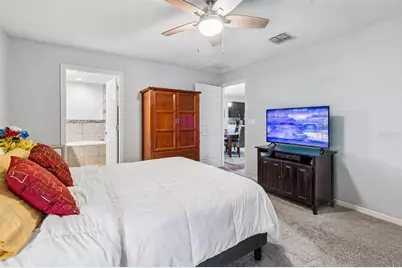 6917 Gideon Circle, Zephyrhills, FL 33541 - Photo 21