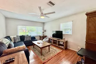 3957 Wahoo Dr SE, Saint Petersburg, FL 33705 - Photo 15