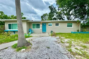 3957 Wahoo Dr SE, Saint Petersburg, FL 33705 - Photo 3
