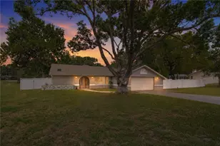 143 Oak Lake Dr, Spring Hill, FL 34608 - Photo 1