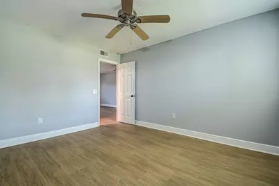 1819 Shore Drive S #110, South Pasadena, FL 33707 - Photo 23