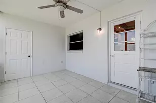 1819 Shore Dr S, South Pasadena, FL 33707 - Photo 21