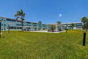 1819 Shore Dr S, South Pasadena, FL 33707 - Photo 31