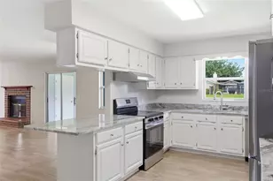 6028 Yarborough Ln, Lakeland, FL 33812 - Photo 13