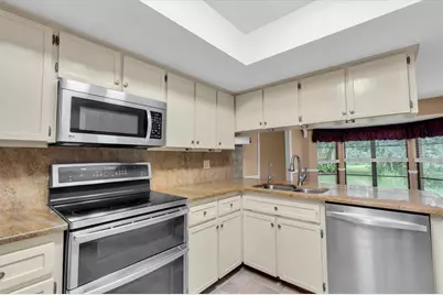 6812 Ridge Top Drive, New Port Richey, FL 34655 - Photo 13