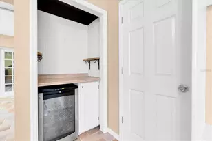 6812 Ridge Top Dr, New Port Richey, FL 34655 - Photo 23