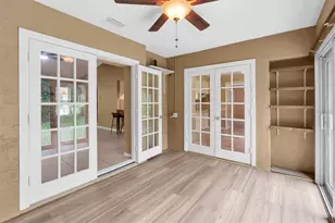 6812 Ridge Top Dr, New Port Richey, FL 34655 - Photo 19