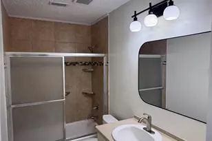 1111 E Okaloosa Ave, Tampa, FL 33604 - Photo 25
