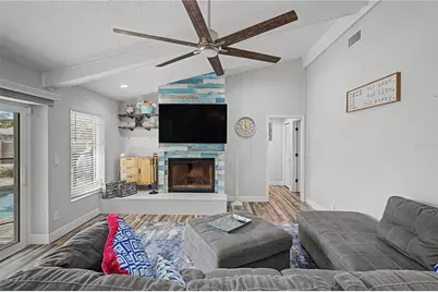 2717 Redford Court E, Clearwater, FL 33761 - Photo 21
