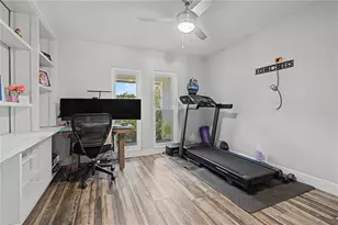 2717 Redford Ct E, Clearwater, FL 33761 - Photo 31