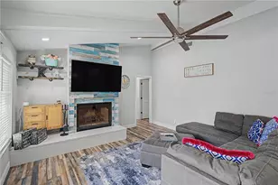 2717 Redford Ct E, Clearwater, FL 33761 - Photo 19