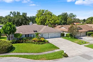 2717 Redford Ct E, Clearwater, FL 33761 - Photo 53