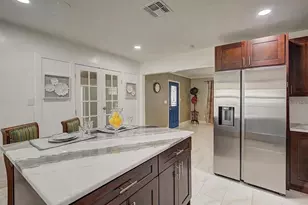 1008 Chester Dr, Clearwater, FL 33756 - Photo 7