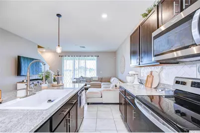 34240 Redwood Dawn Lane, Wesley Chapel, FL 33543 - Photo 21