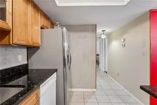 10407 Larchmont Pl N, Pinellas Park, FL 33782 - Photo 11