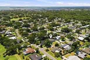 2310 Harrison Dr, Dunedin, FL 34698 - Photo 43