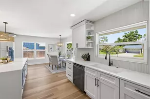 2310 Harrison Dr, Dunedin, FL 34698 - Photo 11