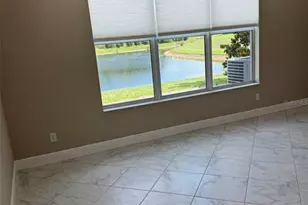 16015 Cape Coral Dr, Wimauma, FL 33598 - Photo 17