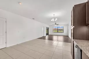 5148 Brickwood Rise Dr, Wimauma, FL 33598 - Photo 11