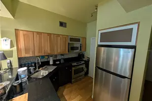 100 4th Ave S, Saint Petersburg, FL 33701 - Photo 3