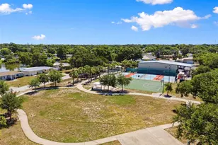 5915 46th Ave N, Kenneth City, FL 33709 - Photo 29