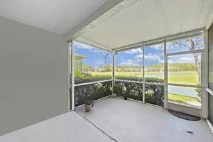18126 Paradise Point Dr, Tampa, FL 33647 - Photo 25