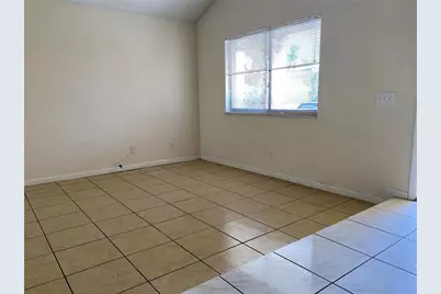 5205 Dublin Place, Tampa, FL 33624 - Photo 5
