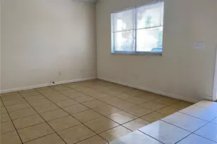5205 Dublin Pl, Tampa, FL 33624 - Photo 5