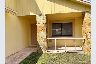 5205 Dublin Place, Tampa, FL 33624 - Photo 3