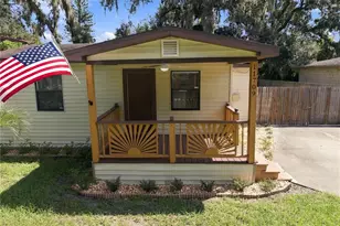 11709 Hoyt Ave, Tampa, FL 33617 - Photo 3
