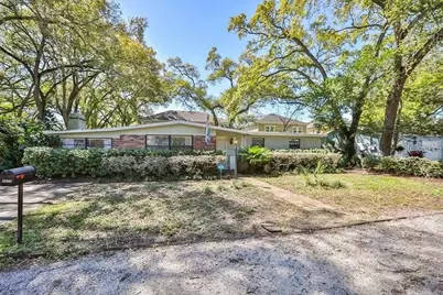 3214 W Coachman Avenue, Tampa, FL 33611 - Photo 15