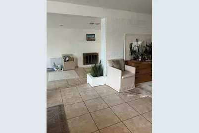 3214 W Coachman Avenue, Tampa, FL 33611 - Photo 3