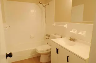 1622 17th St E, Bradenton, FL 34208 - Photo 25