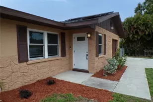 1622 17th St E, Bradenton, FL 34208 - Photo 5