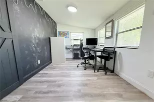 2207 Sparkman Rd, Plant City, FL 33566 - Photo 13