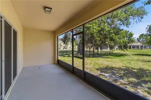 9973 Hound Chase Dr, Gibsonton, FL 33534 - Photo 13