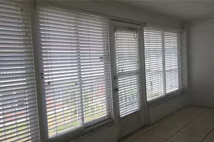 3540 32nd Ave N, Saint Petersburg, FL 33713 - Photo 5