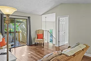 247 Los Prados Dr, Safety Harbor, FL 34695 - Photo 5