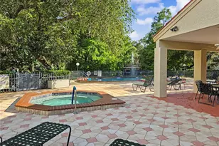 247 Los Prados Dr, Safety Harbor, FL 34695 - Photo 25