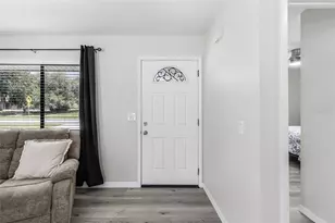 943 W Tarpon Blvd NW, Port Charlotte, FL 33952 - Photo 5