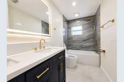 8120 7th Street N, Saint Petersburg, FL 33702 - Photo 23